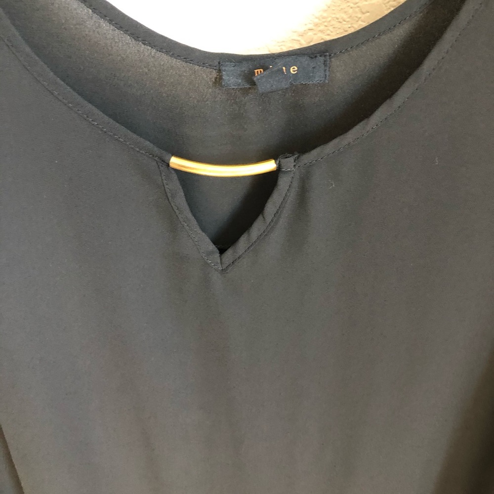 Blouse - Picture 2 of 3